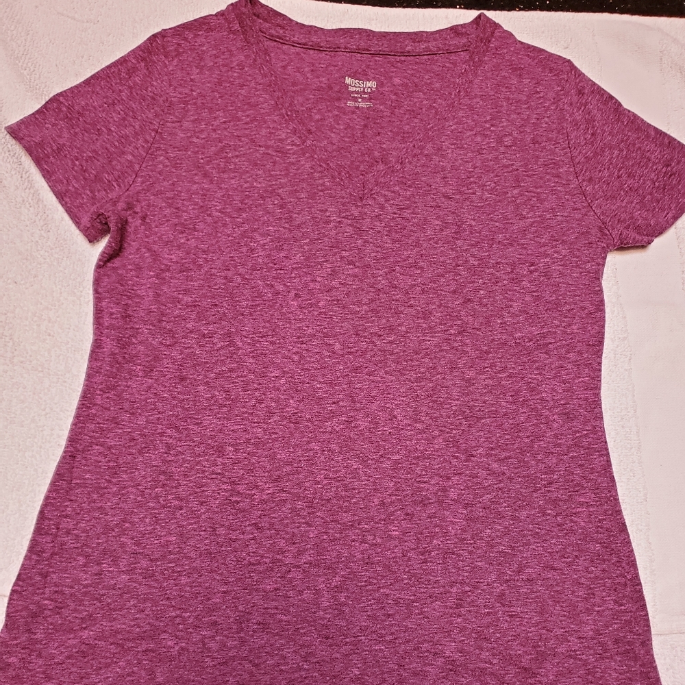 Mossimo pink tshirt